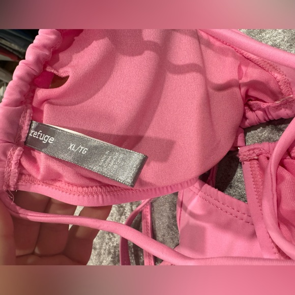 New no ticket bikini set - Picture 5 of 9